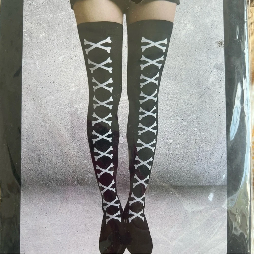 Happy Halloween Knee High Socks 🎃 Black & White Crossbones‎ Adult Costume
